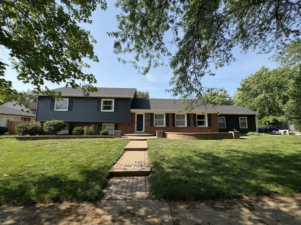 Slide of Vincent Exteriors