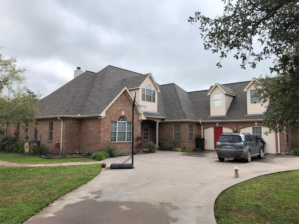 Slide of Vincent's Roofing