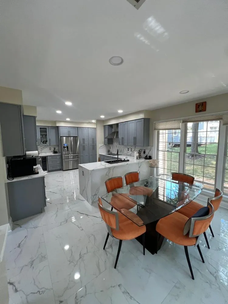 Slide of Vinis Renovation & Restoration