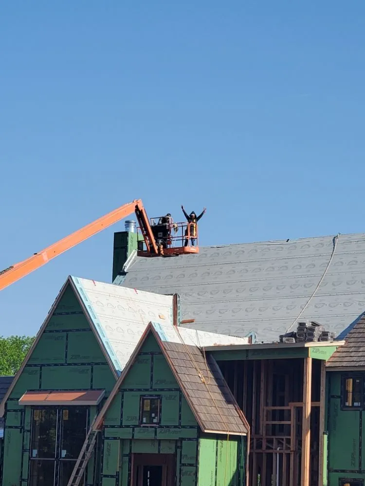 Slide of Vinmark Roofing & Construction