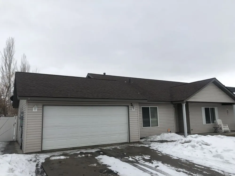 Slide of Vinson Roofing