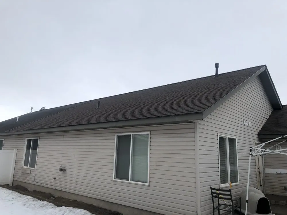 Slide of Vinson Roofing