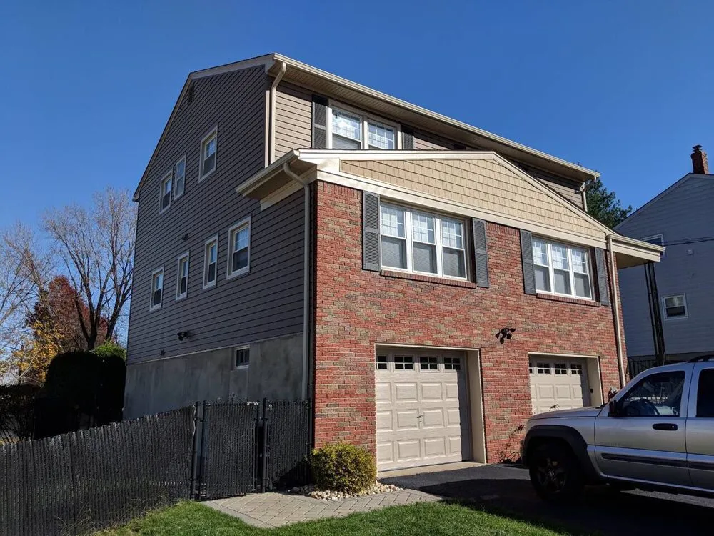 Slide of Vinyl Master Home Improvement