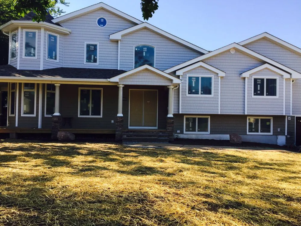 Slide of Vinyl Master Home Improvement