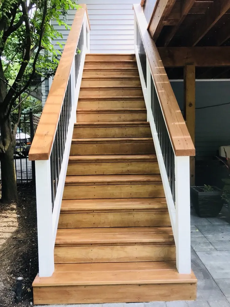 Slide of Vinyl Master Home Improvement