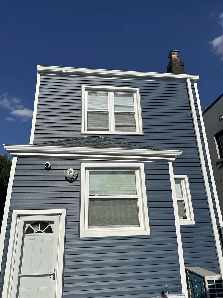 Slide of Vinyl Pro Contracting