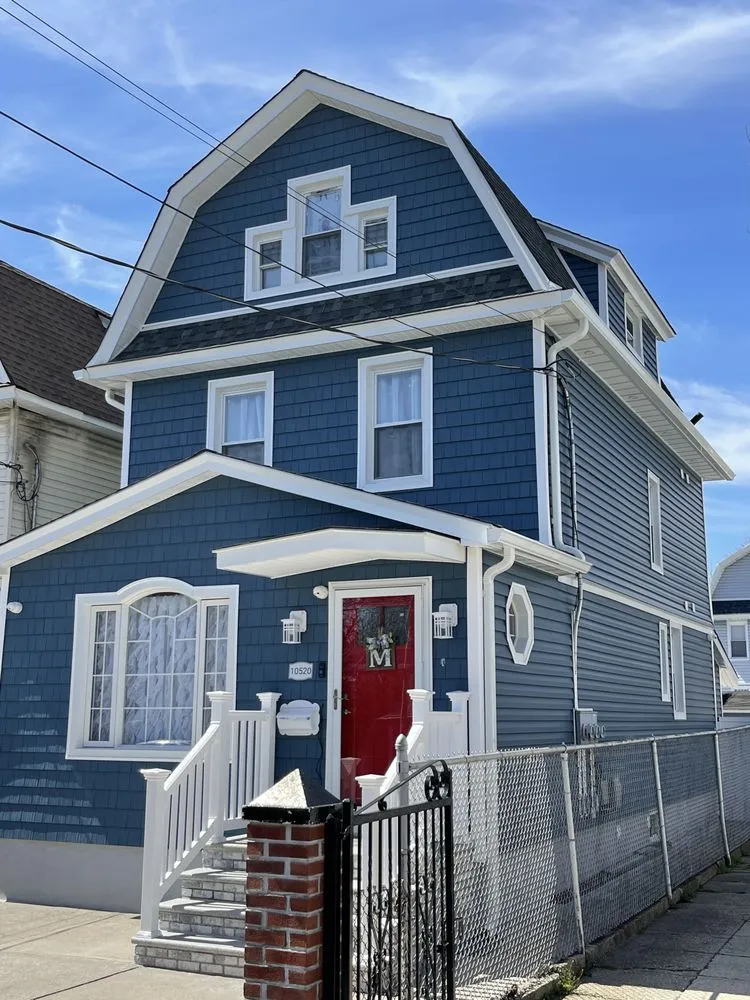 Slide of Vinyl Pro Contracting