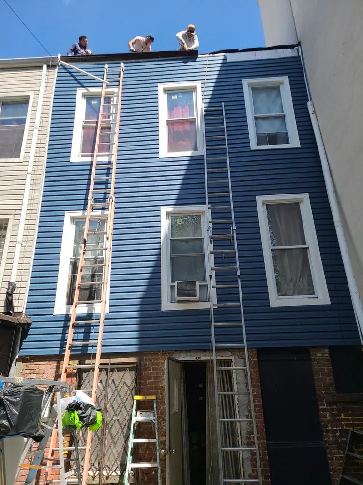 Slide of Vinyl Pro Contracting