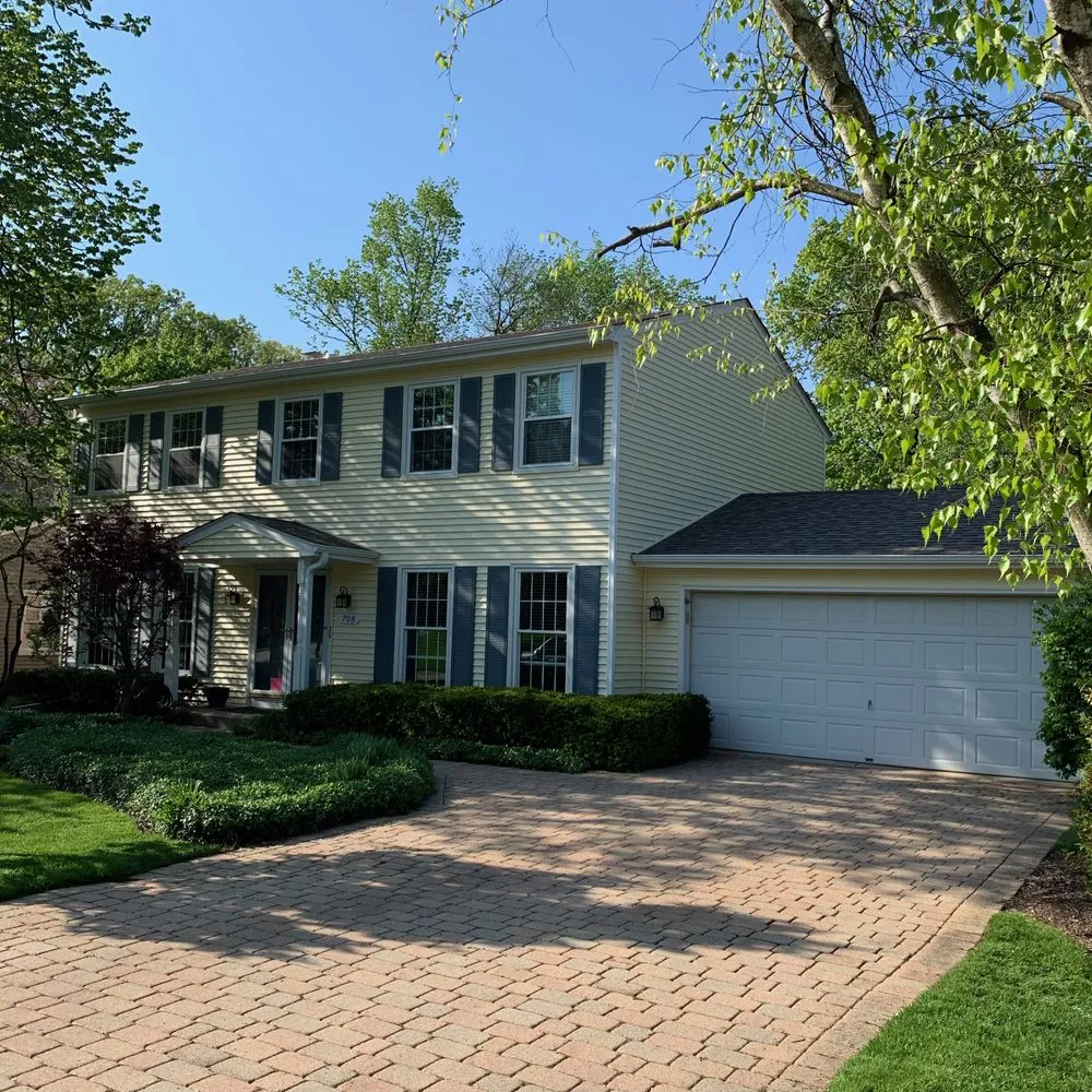 Slide of Vinyltech Inc