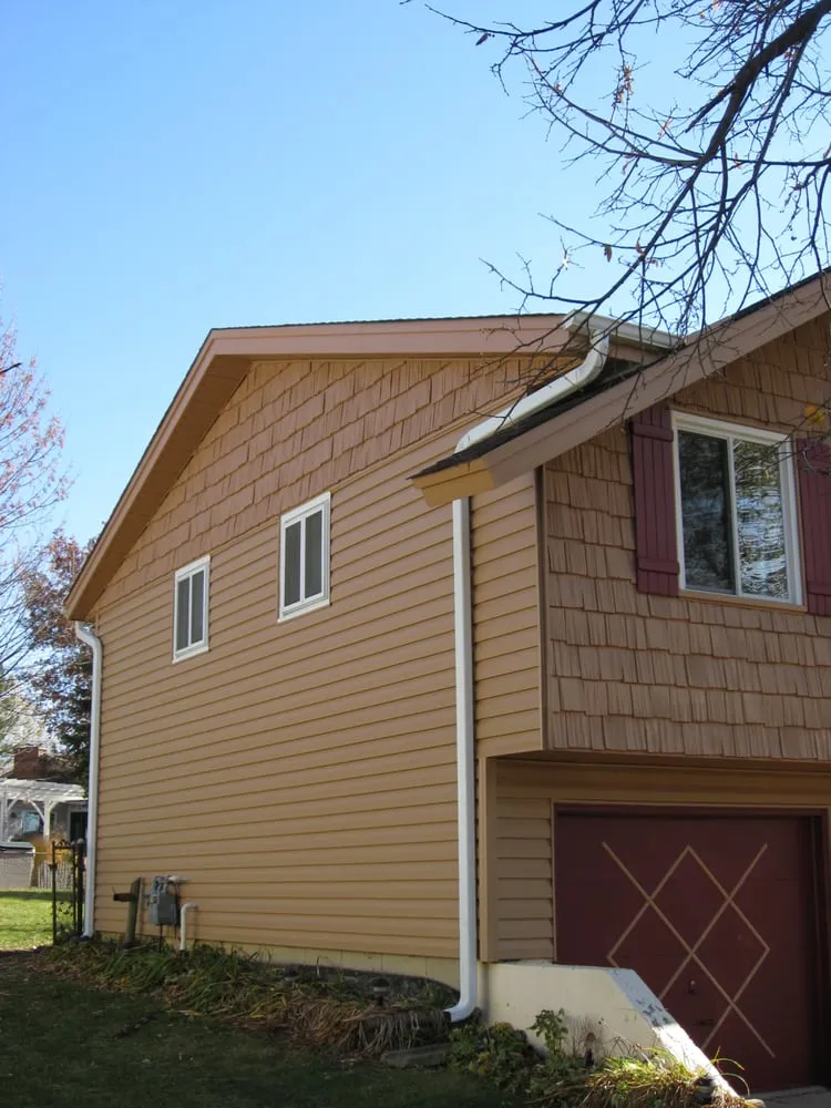 Slide of Vinyltech Inc