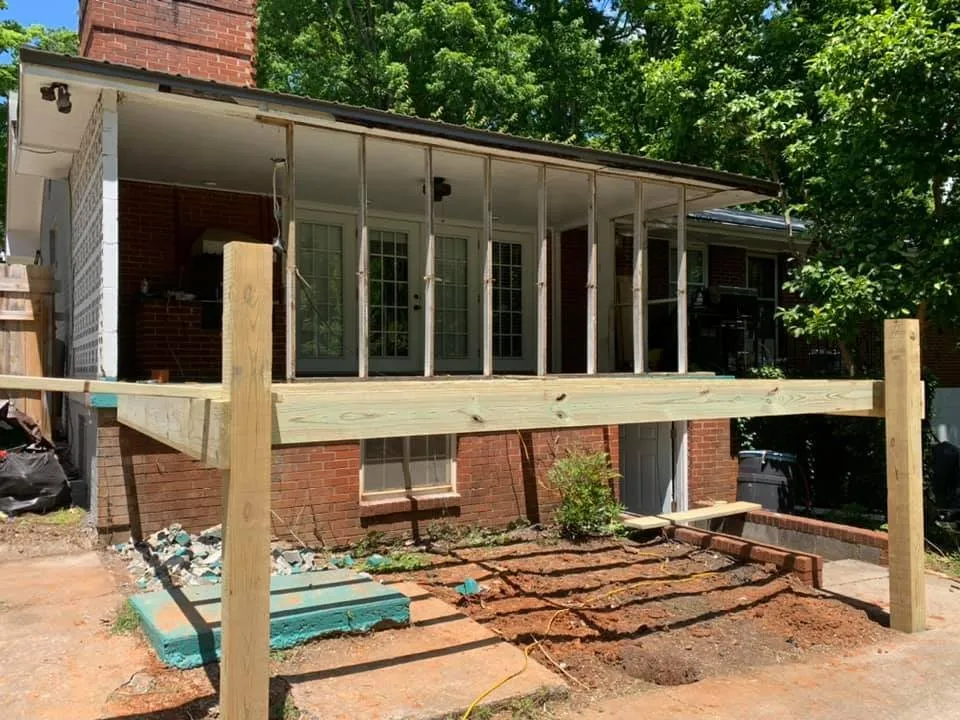 Local roof installation near you across Friendsville, TN - Vision Construction