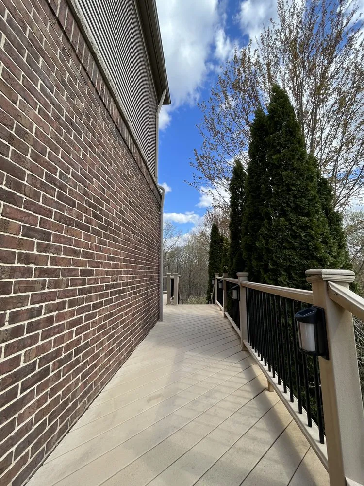 Slide of Vision Works Exterior