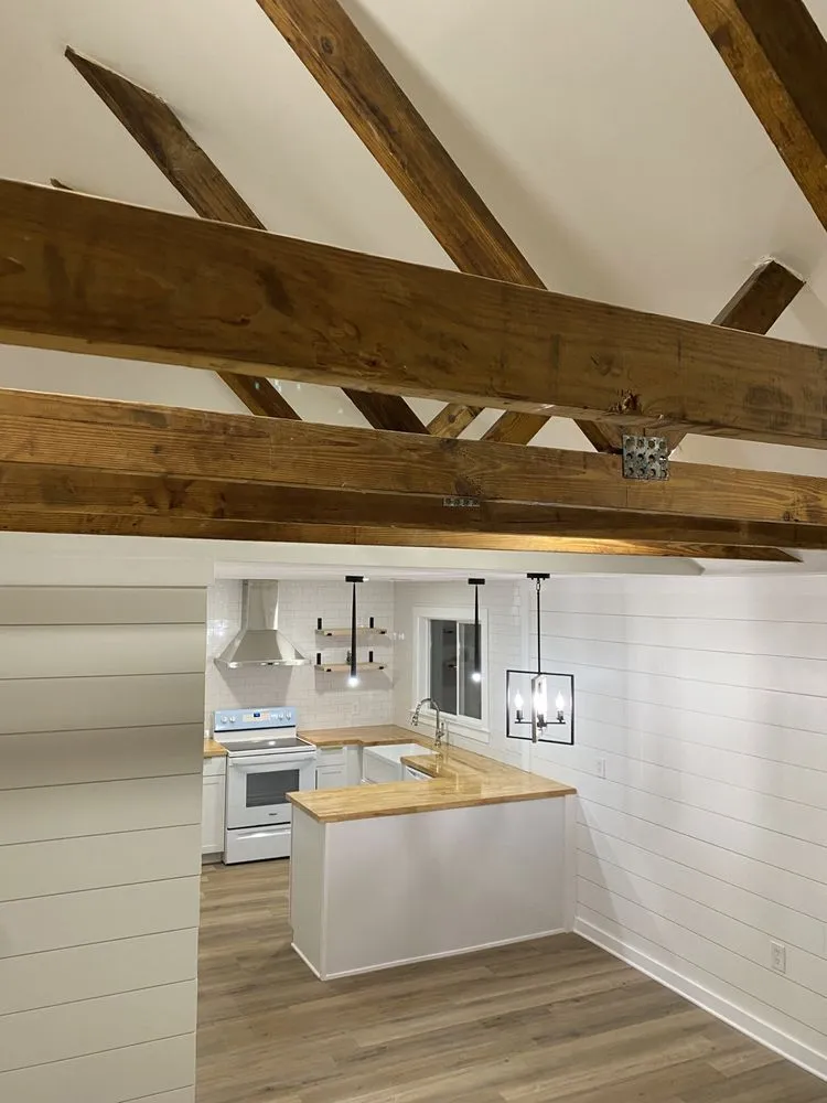 Slide of Visionary Homes and Investments