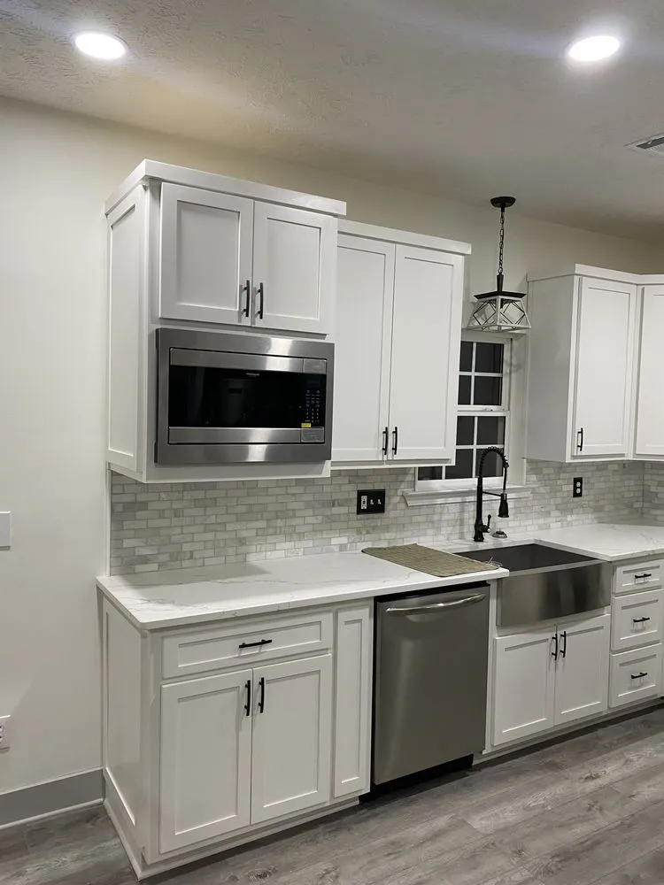 Slide of Visionary Homes and Investments