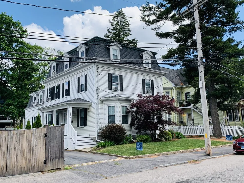 Slide of Visocchi Roofing