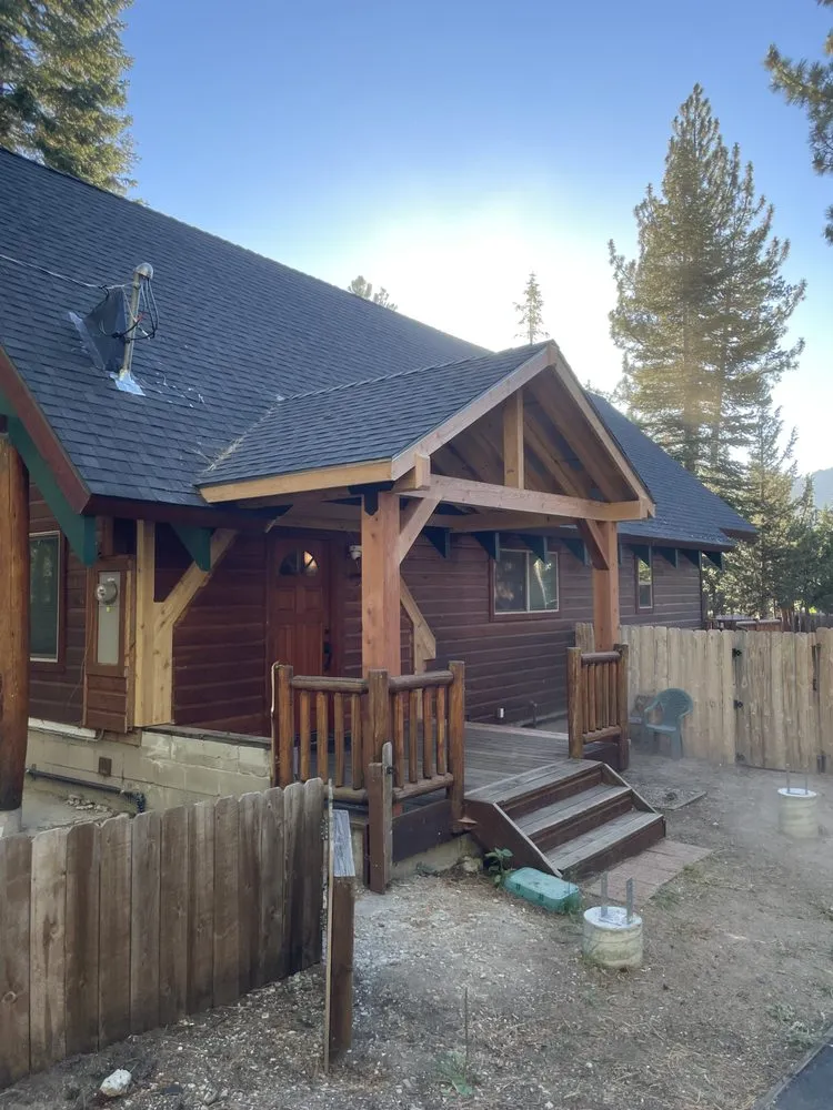 Slide of Vista Roofing