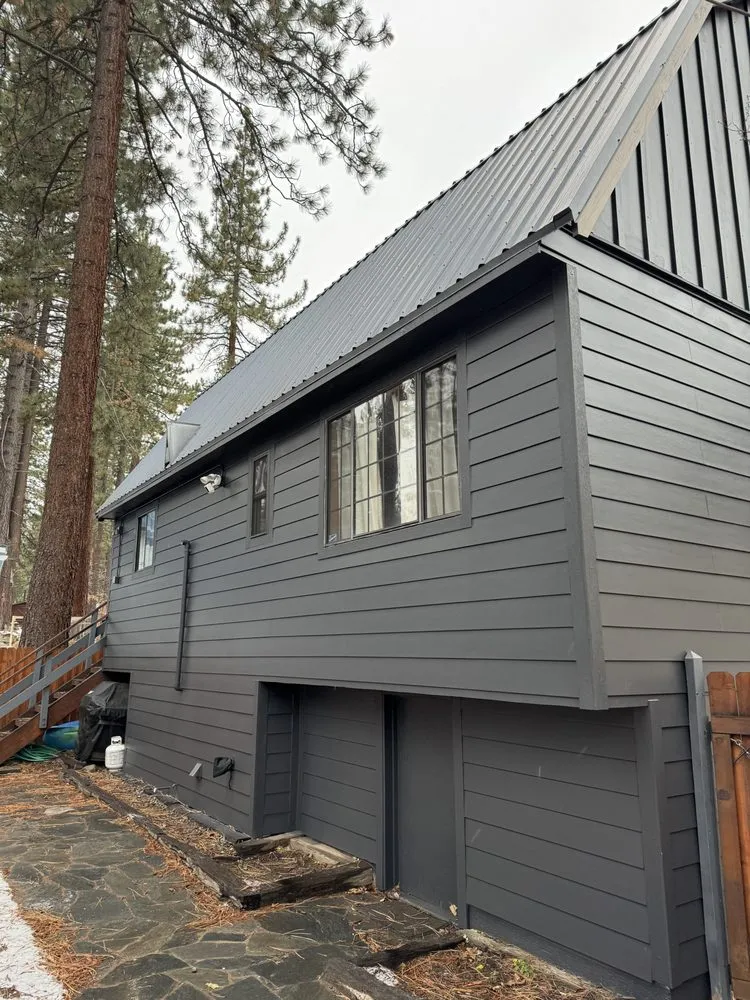 Slide of Vista Roofing