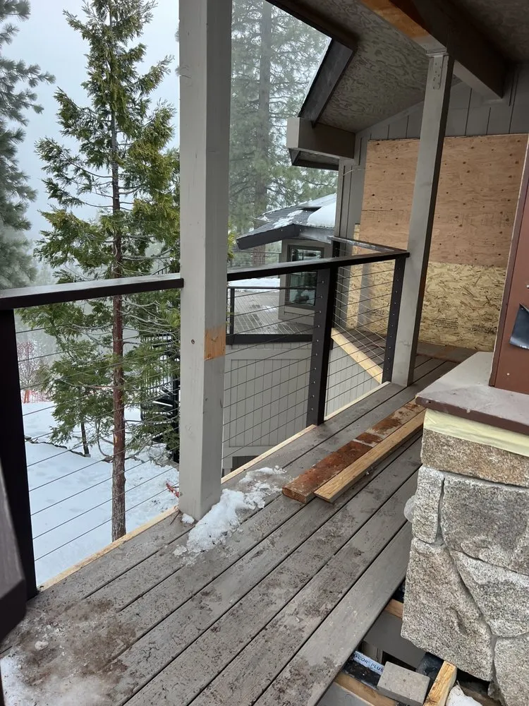 Slide of Vista Roofing