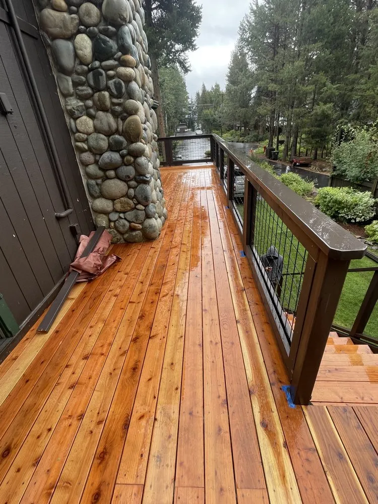 Slide of Vista Roofing