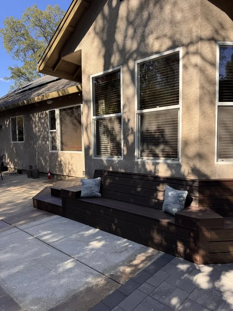 Slide of Vista Roofing