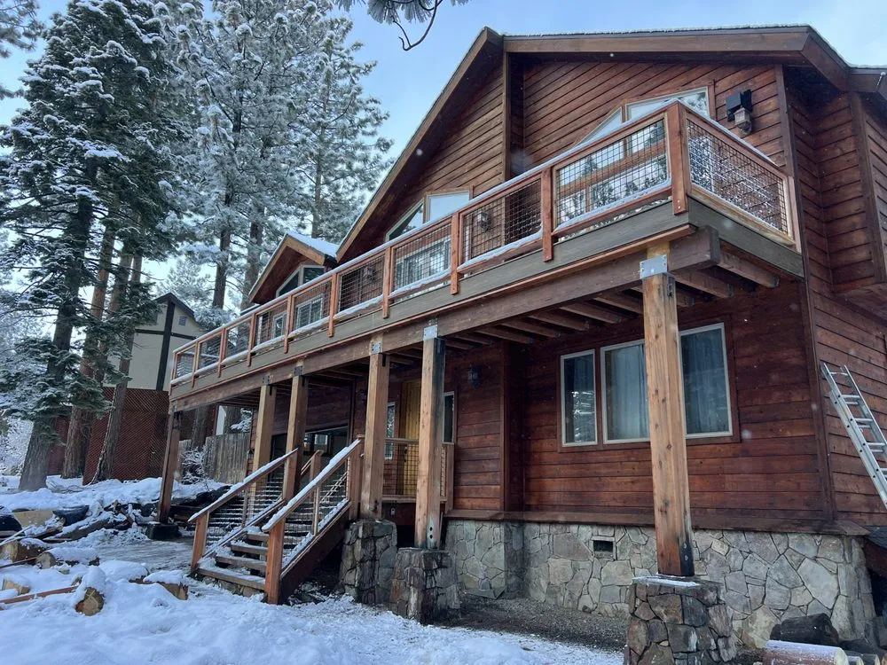 Slide of Vista Roofing