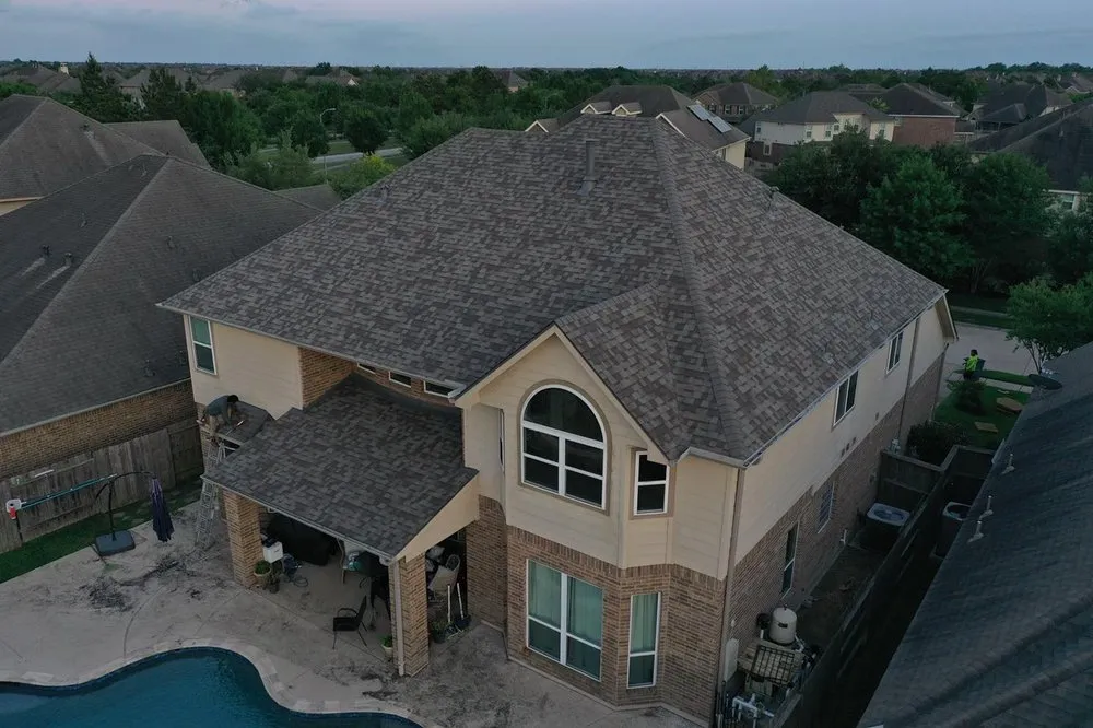 Slide of Vista Roofing and Restoration