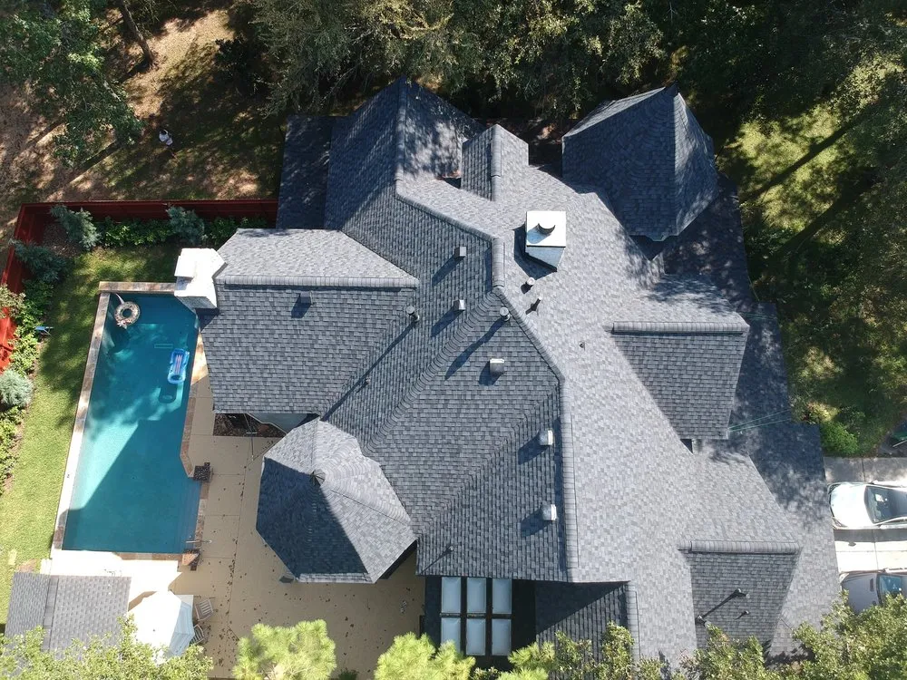 Slide of Vista Roofing and Restoration