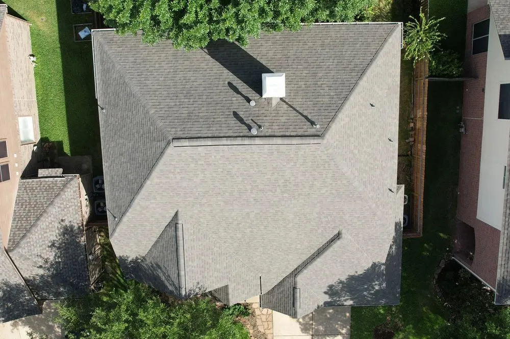 Slide of Vista Roofing and Restoration