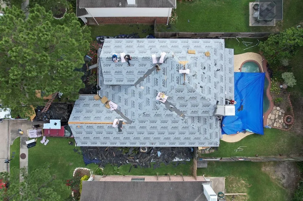 Slide of Vista Roofing and Restoration