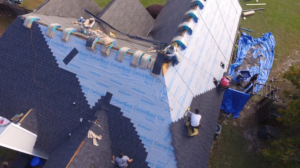 Slide of Vista Roofing