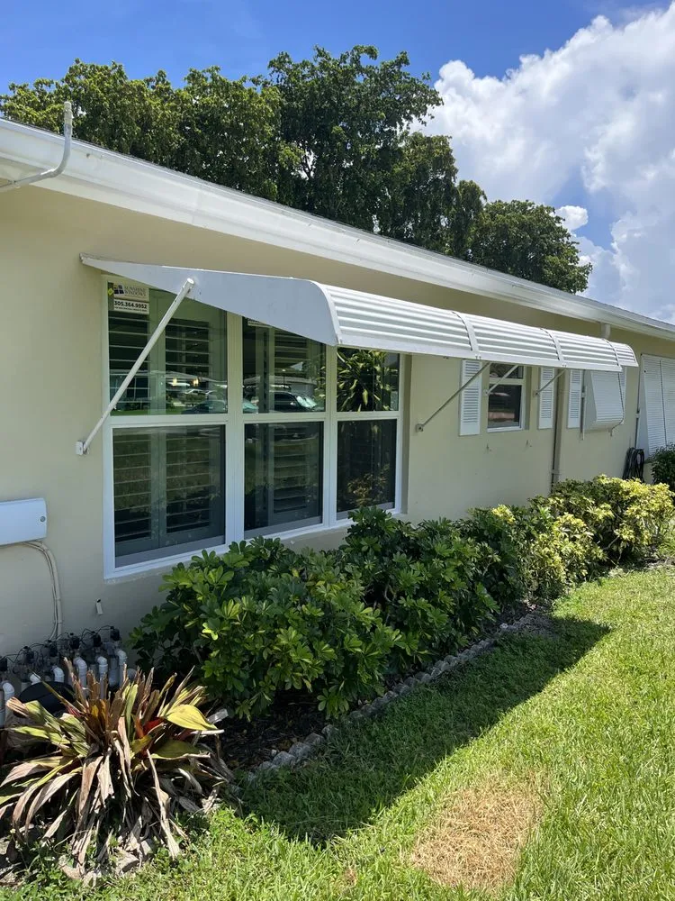 Slide of Vistaguard Windows and Roofing