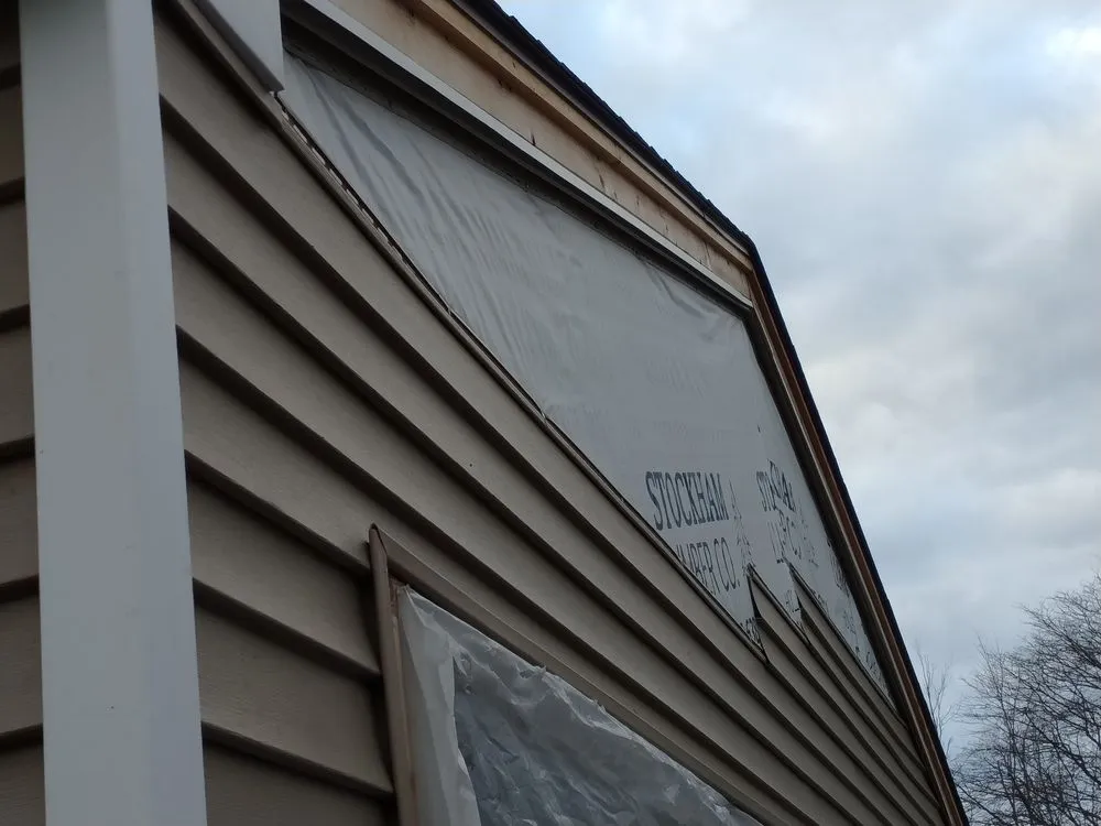 Slide of Vitello's Cleaning Services