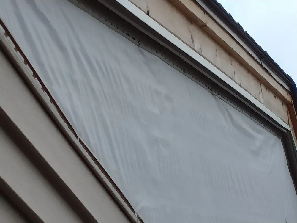 Slide of Vitello's Cleaning Services