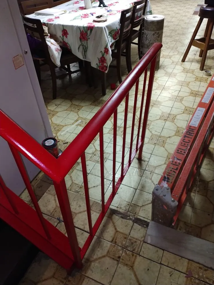 Slide of Vitello's Cleaning Services