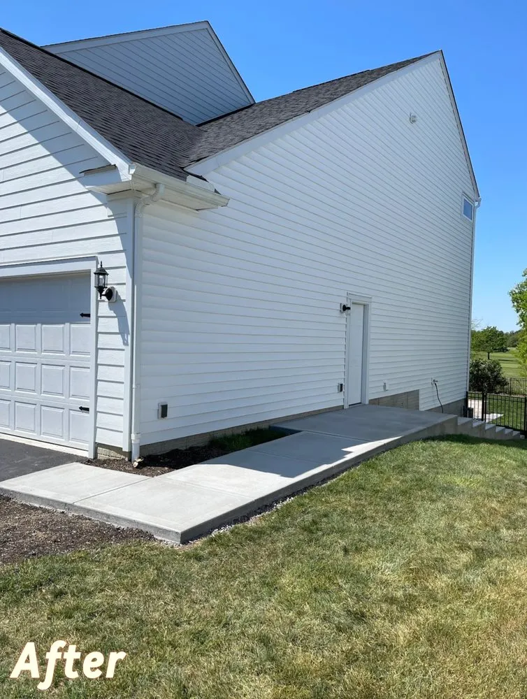 Slide of Viva Construction Group