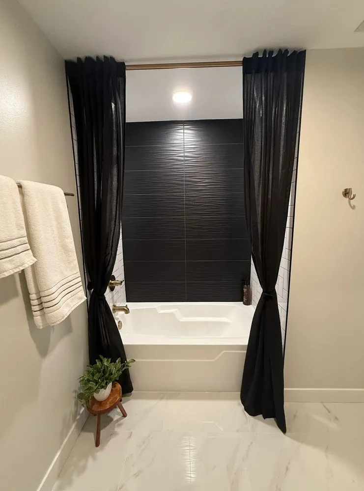 Slide of Viva Construction Group