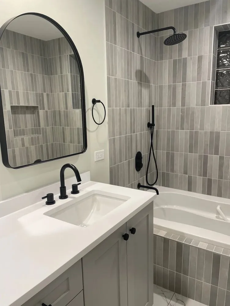 Slide of Viva Construction Group