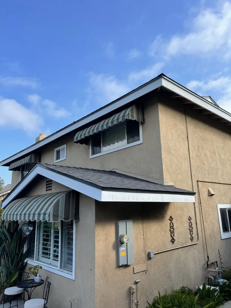 Slide of Vizcarra Roofing