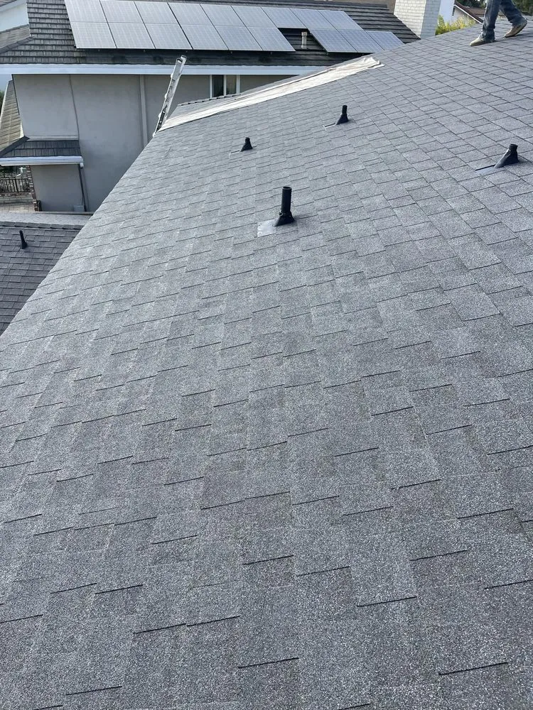 Slide of Vizcarra Roofing