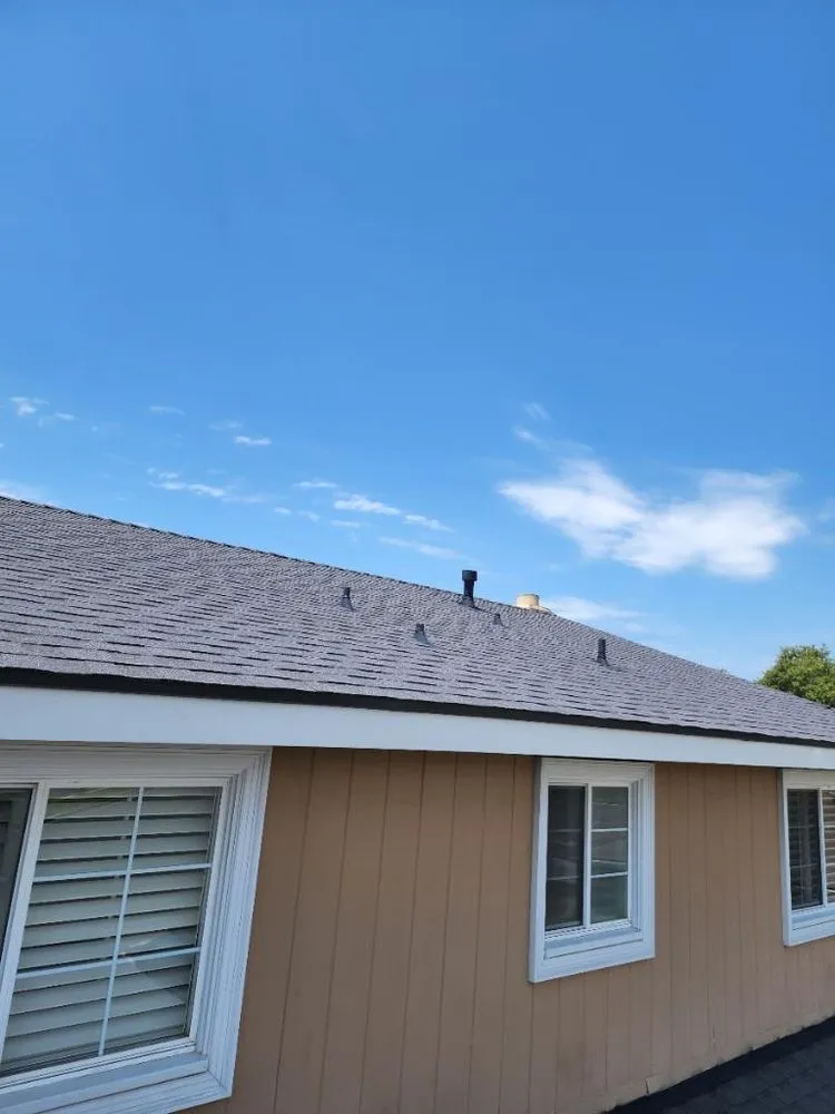 Slide of Vizcarra Roofing