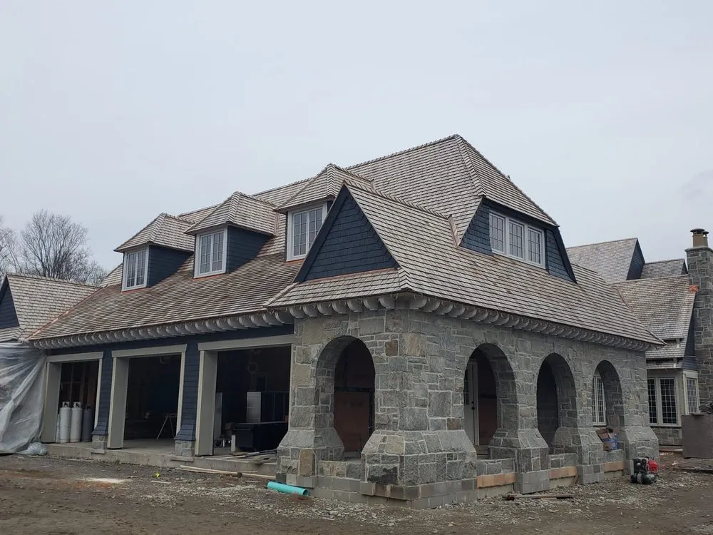 Slide of VL Roofing and Siding