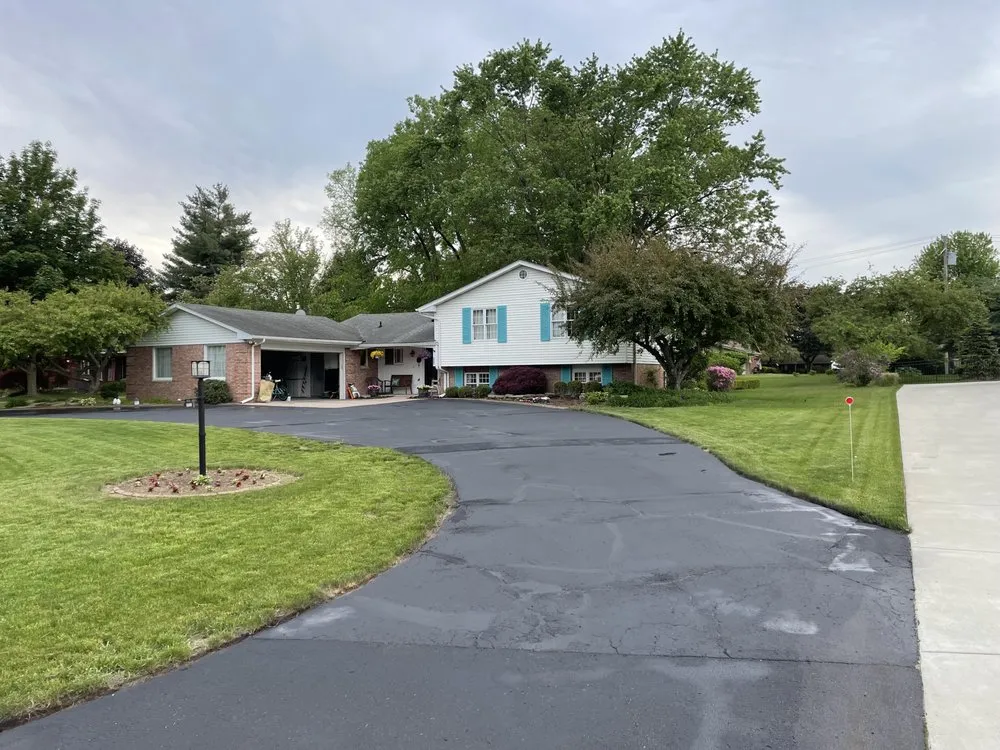 Slide of V&L Roofing Sealcoating Renovation