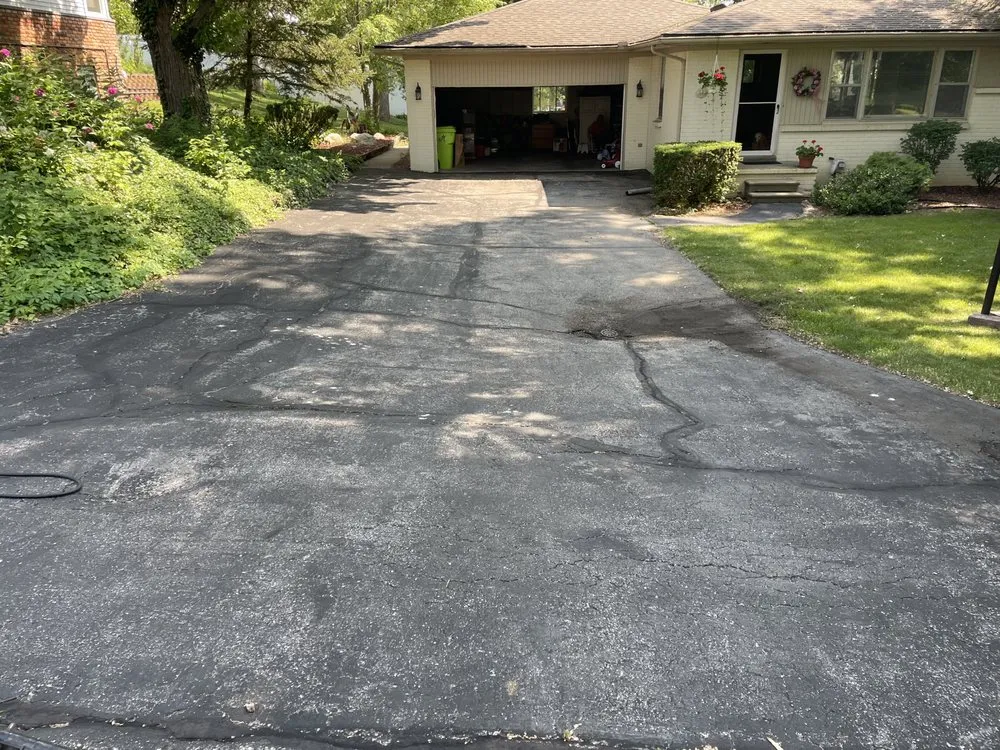 Slide of V&L Roofing Sealcoating Renovation