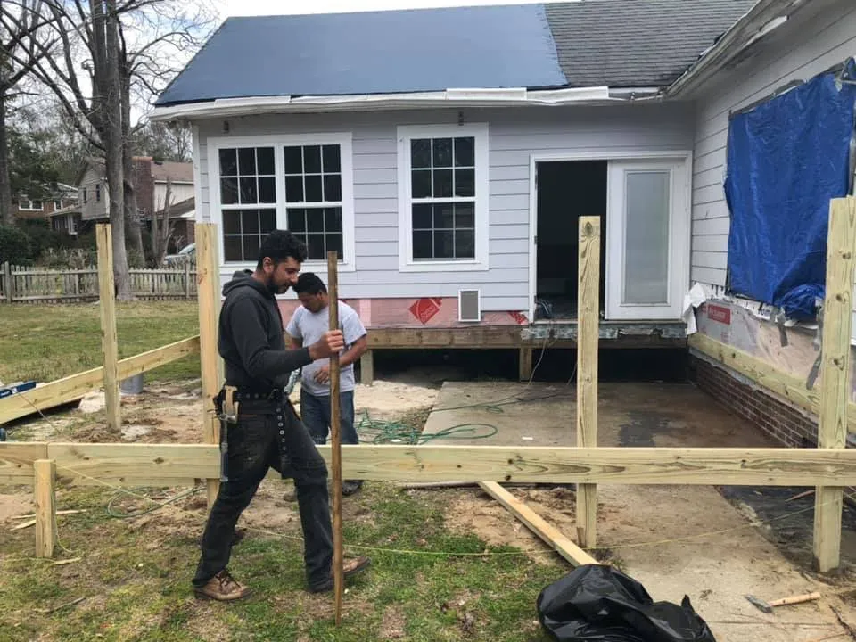 Slide of VM Painting & Remodeling LLC