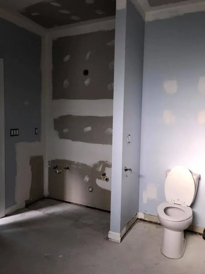 Slide of VM Painting & Remodeling LLC