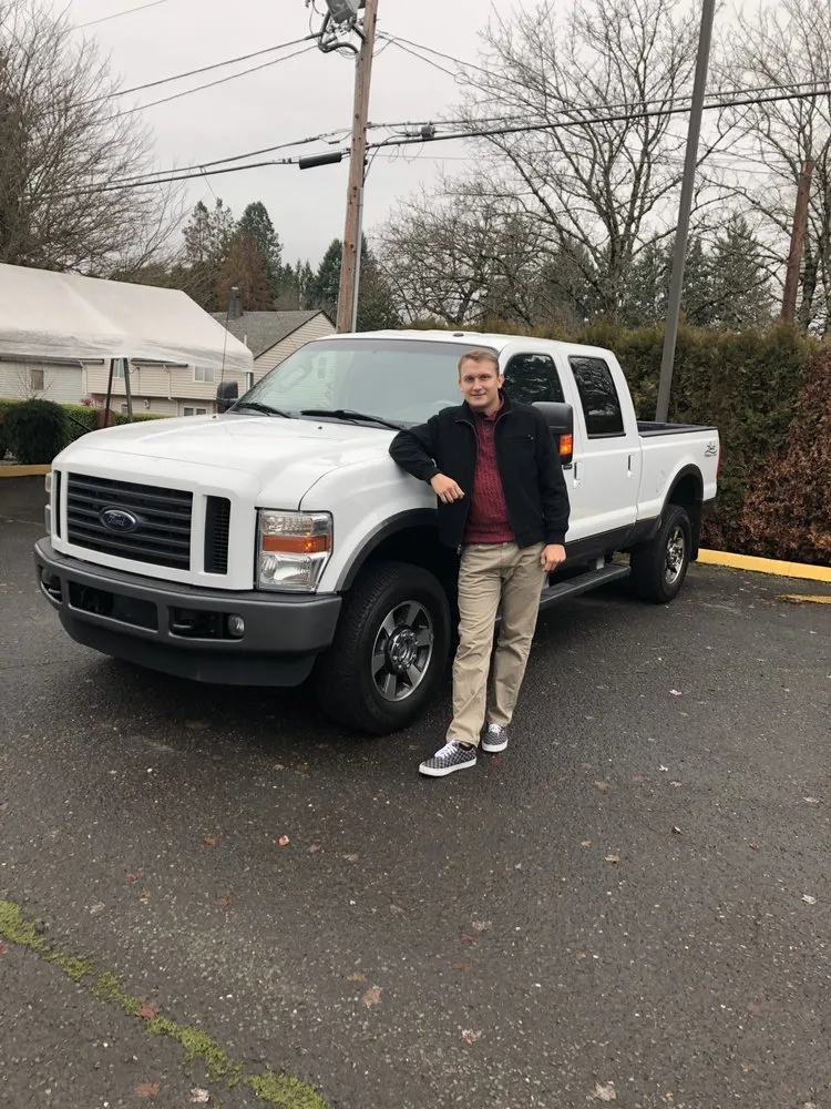 Slide of Volks Roofing