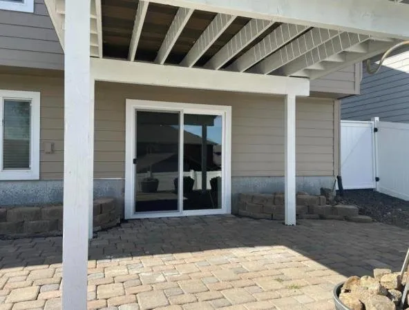 Slide of Volro Construction