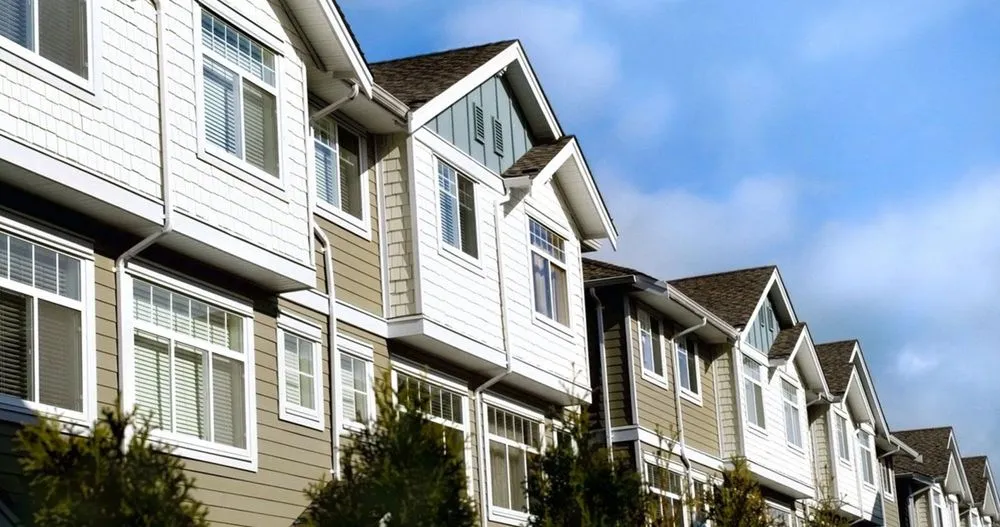 Slide of Volta Roofing