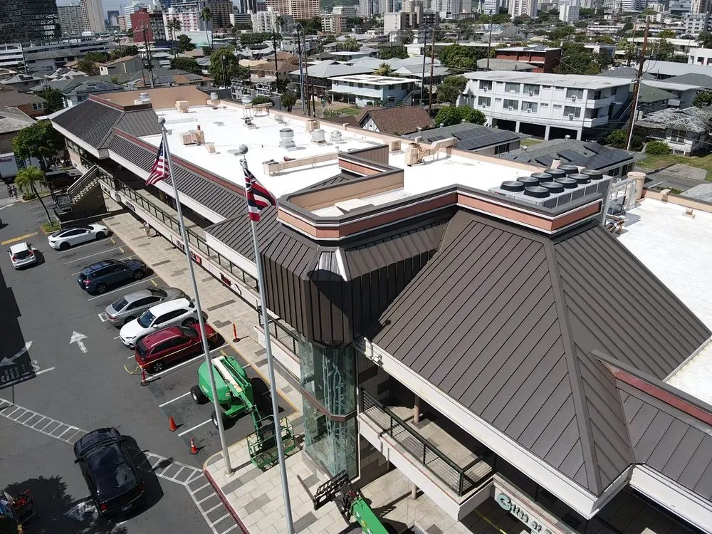 Slide of Voyager Roofing