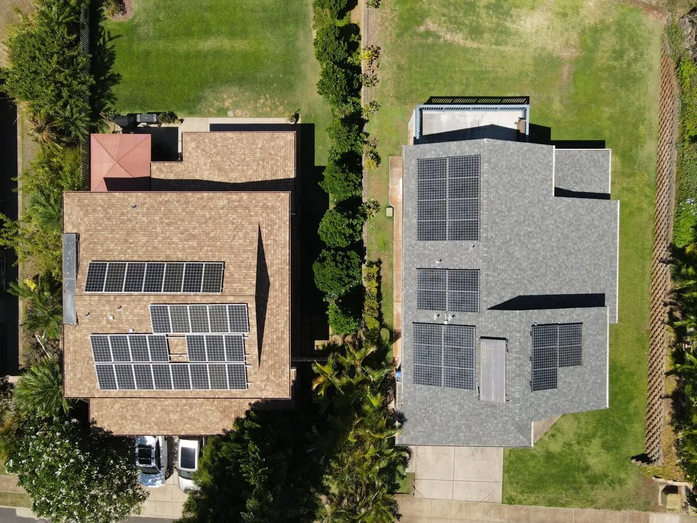 Slide of Voyager Roofing